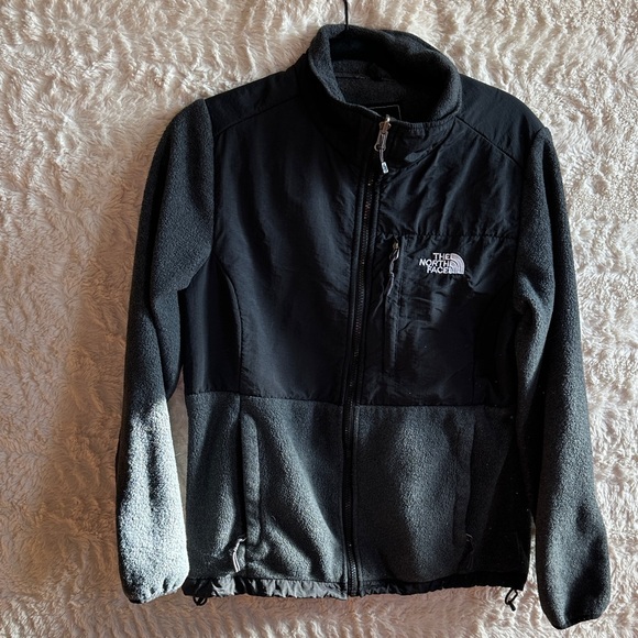 The North Face Black and Charcoal Fleece Jacket - Picture 1 of 6